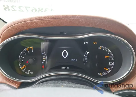 2015 Jeep Grand Cherokee Summit z USA, uszkodzony, nr VIN 1C4RJFJT9FC198357